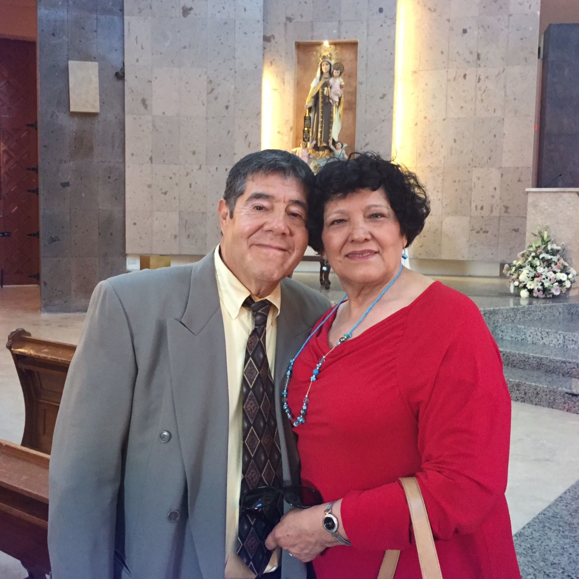 Salvador y Menita