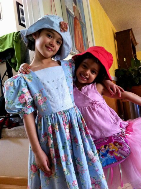 Emma y Xio cuando estaban chiquitas