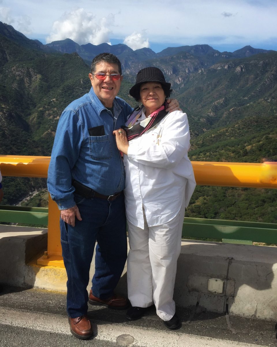 Salvador y Menita en Mazatlán